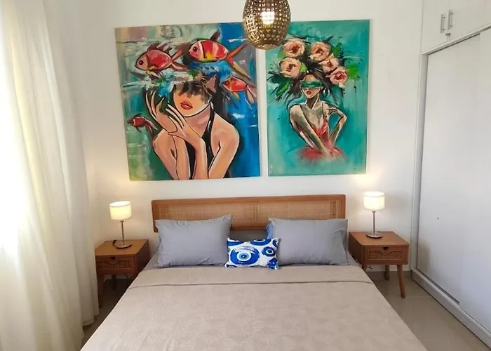 Summer Rooms